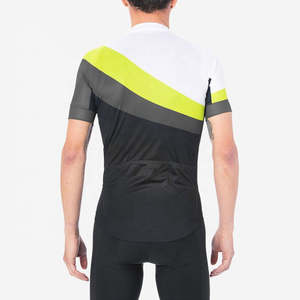 Maillot de cyclisme VTT pour homme à manches courtes en tissu personnalisé respirant en coton de haute qualité à séchage rapide avec impression par transfert thermique - Product Image 3