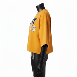 เสื้อครอปท็อปผู้หญิง ผ้าคอตตอนเจอร์ซีย์พรีเมียม GSM นุ่ม สีมัสตาร์ด ทรงครอป ปักโลโก้ตามสั่ง ระบายอากาศได้ดี เสื้อครอปท็อปผู้หญิง - Product Image 3