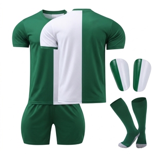 Wholesale Instock Children's Youth <b>Soccer</b> Team Kits Printed Logo Numbers Short Sleeve 100% Polyester Quick Dry <b>Soccer</b> Jerseys - Product Image 4