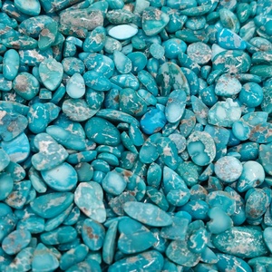 Lot de cabochons en turquoise naturelle blanche, vente en gros de pierres précieuses turquoise pour la fabrication de bijoux - Product Image 1