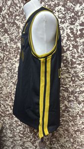 Camiseta de Baloncesto Sublimada Estampada de Alta Calidad al por Mayor, Logotipo Bordado, Transpirable, 100% Poliéster, Antibacteriana Plus - Product Image 4