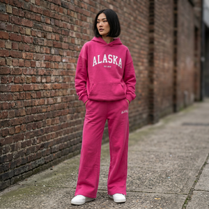 Ensemble de survêtement oversize vert foncé pour femme avec imprimé graphique HOUSTON, pantalon large et sweat à capuche, hiver, écoresponsable - Product Image 6