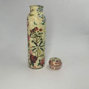 Bouteille en cuivre indien pur 100% bouteille d'eau en cuivre imprimé pour Gym Sport et voyage propose une bouteille d'eau Dirking fabriquée en inde - Product Image 1