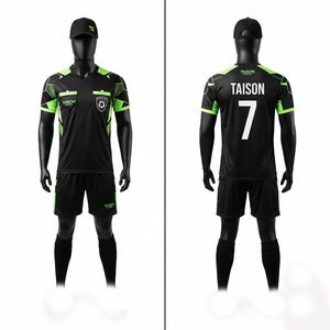 Uniforme de Fútbol de Poliéster Premium de 160 GSM, Secado Rápido, Panel Negro y Verde, Personalizado con Termoimpresión para Equipos - Product Image 1