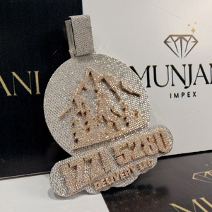 Colgante Personalizado Chapado en Oro Rosa con Corte Brillante, Diamantes Moissanita VVS Iced Out, Colgantes y Dijes Finos para Hombres y Mujeres - Product Image 4