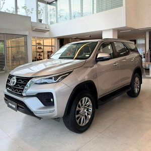 TOYOTA FORTUNER 2.8L DIÉSEL 4X4 USADA de alta calidad, año 2020, a la venta ahora a un precio asequible con una gran fiabilidad del motor. - Product Image 2