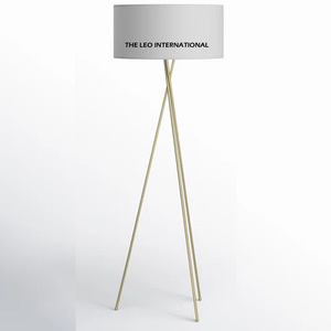 Lámpara de pie de estilo vintage con forma redonda y pantalla negra de hierro y metal para uso en interiores, para el hogar, hotel, sala de estar y dormitorios. - Product Image 6