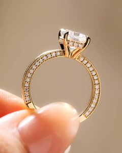 แหวนหมั้นเพชรแล็บโกรว์ทรงเรเดียนท์พร้อมวงแหวนซ่อน |   ทองคำแท้ 14K หรือ เงินสเตอร์ลิง - Product Image 3