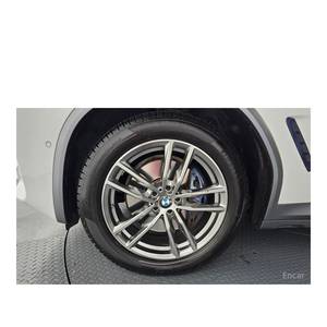 BMW X4 XDrive20i M Sports X Edición Exclusiva 2021 con Volante a la Izquierda, Caja de Cambios Automática y Cámara Trasera, 48,609 km - Product Image 5