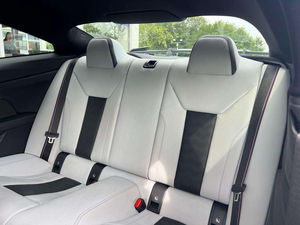 BMW M4 3.0 d'occasion 2024, atmosphérique, Competition, Steptronic, M XDrive, 5 portes, cuir foncé, conduite à gauche/droite - Product Image 3