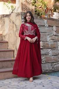 Vestido Anarkali con Bordado - Conjunto de 2 Piezas con Lentejuelas y Cuentas, Vestido Bordado con Dupatta - Product Image 2
