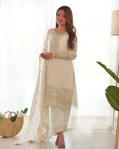 Salwar Kameez Tradicional Indio Bordado para Mujer, Ropa Étnica para Bodas y Fiestas, con Dupatta, Secado Rápido para Verano/Invierno - Product Image 2