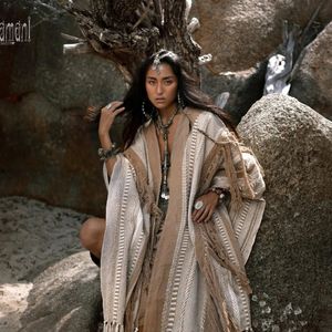 Poncho Kimono Gypsy Bohème à Franges et Pompons pour Femme, Idéal pour Festivals et Cérémonies, Prix de Gros - Product Image 3