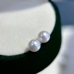 Pendientes de Perlas de Oro Natural Concentrado de 18K, 11-12mm, Superficie de Aceite con Brillo Fino, Casi Impecables, Joyería Atmosférica - Product Image 1