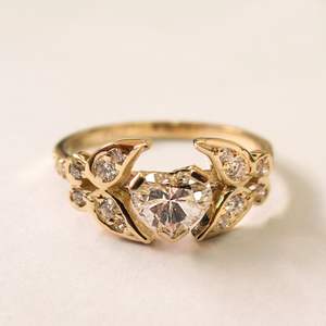 Bague papillon en diamant taille cœur de 1,01 carat cultivé en laboratoire pour femme, or massif 14 carats, cadeau romantique unique et surprise pour elle - Product Image 4