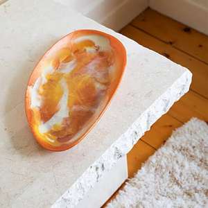 Tazón de resina hecho a mano con forma irregular para decoración de mesa de frutas - duradero - lavable - Product Image 1