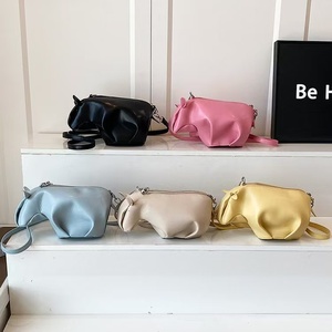 Bolso bandolera con forma de animal de piel sintética, diseño de dibujos animados, correa única, cierre de cremallera, bolso de hombro vintage a la moda para mujer, para todas las estaciones - Product Image 1