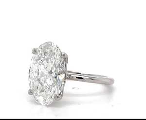 Anillo de Compromiso Solitario con Moissanita Ovalada Brillante de 3 Quilates, Plata 925 Original, Joyería con Dijes, Regalo para Aniversario u Ocasiones Especiales - Product Image 6