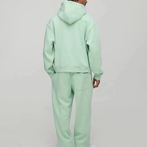 Conjunto de Sudadera con Capucha Oversize de Forro Polar Liso Estilo Urbano con Bordado y Estampado Puff, y Pantalones de Chándal de Dos Piezas para Hombre, Chándales Personalizados Tipo Pullover - Product Image 4