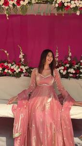 Traje Anarkali Rosa Bordado en Georgette Sintético con Salwar Kameez y Dupatta, Ropa de Fiesta y Boda para Mujer - Product Image 2