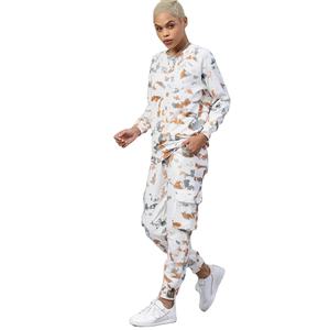 Tenues 2 pièces pour femmes 340GSM polyester imprimé sur tout le sweat à capuche et jogger pantalons de survêtement hiver Sublimation survêtement ensemble - Product Image 1
