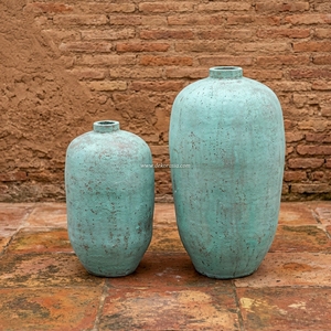 Guci Bala L Tosca Grand vase de sol rustique en terre cuite, pot en argile artisanal, récipient décoratif en grès, vente en gros - Product Image 5