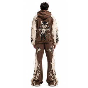 Conjunto Deportivo Unisex con Capucha Marrón, Estilo Urbano, Estampado Digital de Personajes, Corte Regular, Ropa de Invierno, Lavado Ácido - Product Image 3