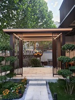 Pergola autoportante à lames orientables avec structure en métal graphite et couverture imperméable pour villas et jardins – Style moderne