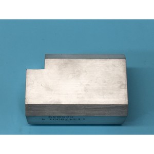 VARIAN 113478001 BEAMGATE, COOLING, BLOCK, 148667 - Équipements et pièces semi-conducteurs d'occasion fiables à l'échelle mondiale chez - Product Image 6