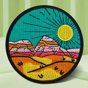 Nuevas llegadas: Parches bordados personalizados con nombre, parches bordados para bolsos, parches bordados de marca, parches de tela de sarga de color personalizado para fiestas. - Product Image 6