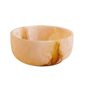 Nuevo estilo de lujo Diseño hecho a mano Cuenco de resina blanca para servir al mejor precio Cuencos para servir hechos a mano en varios - Product Image 1