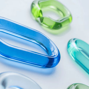 Chaîne décorative murale moderne en résine époxy pour une décoration murale esthétique. Chaîne décorative murale en résine époxy design pour mur. - Product Image 1