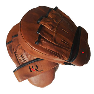 Guantes de Boxeo Profesionales de Cuero de Alta Calidad con Acolchado Extra Grueso y Agarre Seguro para Entrenamiento de Velocidad - Product Image 1