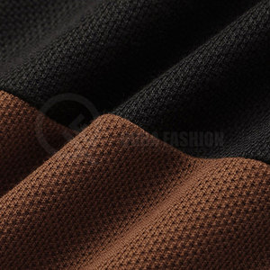 T-shirt décontracté léger pour homme avec texture douce, coupe décontractée et tissu respirant, parfait pour un confort quotidien - Product Image 4