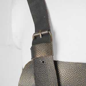 Delantal de Herrador Clásico de Cuero Genuino, Portátil, Resistente a Olores, de Alta Resistencia, Protección para Herrado de Caballos, Grado Profesional, Duradero - Product Image 5