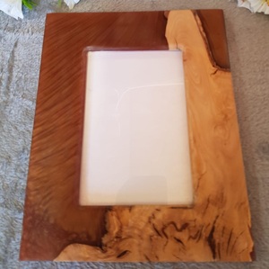 Handmade Eco-Friendly Durable Lightweight Resin <b>Photo</b> <b>Frame</b> with <b>Gold</b> Foil Pearls and Wedding Names - Product Image 5