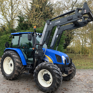 Vente directe d'usine en gros à prix compétitif de tracteurs d'occasion New Holland TM150 à vendre à prix réduits - Product Image 3