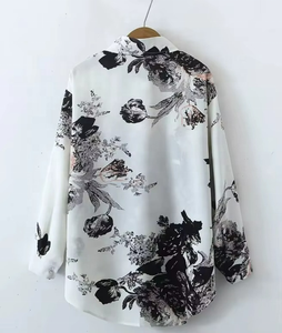 เสื้อเชิ้ตผู้หญิงลายพิมพ์สวยหรู สวมใส่สบายสำหรับฤดูใบไม้ผลิและฤดูร้อน ระบายอากาศได้ดี พร้อมงานปักและตกแต่งกระดุม  โลโก้ติดด้านหน้า - Product Image 2