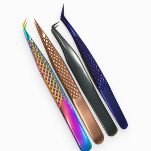 Pinces à cils en acier inoxydable de qualité supérieure personnalisées avec pointe inclinée, durables et écologiques, outils professionnels pour sourcils - Product Image 2