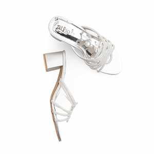 Pantoufles argentées pour femmes - Product Image 1