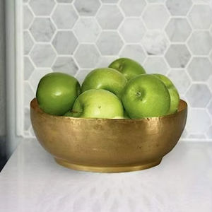 Ensemble de bols empilables en aluminium pour un rangement de cuisine organisé et une manipulation facile lors de la préparation des repas - Product Image 1