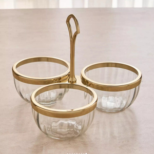Cuenco de Pedestal de Acero Inoxidable Pulido Plateado con Base Texturizada Dorada, Plato Moderno Hecho a Mano para Compota, Lujoso Centro de Mesa para Bodas - Product Image 3