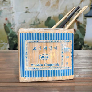 Traditional Round Wooden Disposable <b>Chopsticks</b> - Product Image 5