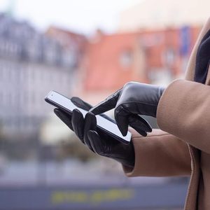 Leather fashion <b>Gloves</b> for women - Product Image 4