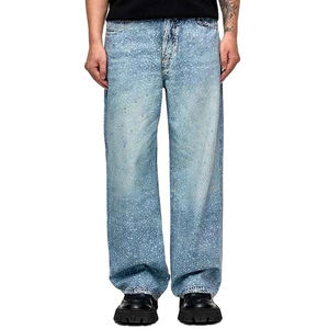 ค้นพบสุดยอดการผสมผสานระหว่างความสบายและความเงางามด้วยผ้าเนื้อนุ่มยืดหยุ่นในกางเกงยีนส์เดนิมประดับคริสตัลของเรา - Product Image 5