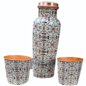 Caja de Regalo con Botella y Vasos de Cobre Tradicionales - Product Image 1