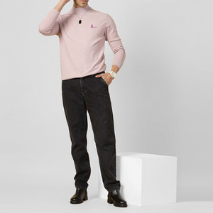 Pull en maille respirant à col rond et manches longues pour homme, couleur unie, style décontracté chic, avec logo frontal et design épuré - Product Image 2