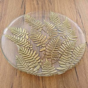 Assiette de service ronde en verre transparent avec motif de feuille de fougère dorée, centre de table décoratif pour la décoration de la maison - Product Image 1