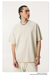 เสื้อยืดแขนสั้นผ้าฝ้าย 100% พิมพ์โลโก้ตามสั่ง แฟชั่นฤดูร้อนสำหรับผู้ชาย ไซส์พลัส กางเกงขาสั้นทรงโค้ง ชุดลำลองคู่รักสองชิ้น - Product Image 3