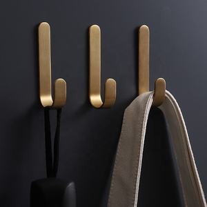 Crochets en laiton de haute qualité avec supports muraux décoratifs pour la quincaillerie de meubles, la décoration intérieure, les détaillants et les projets d'aménagement intérieur - Product Image 2